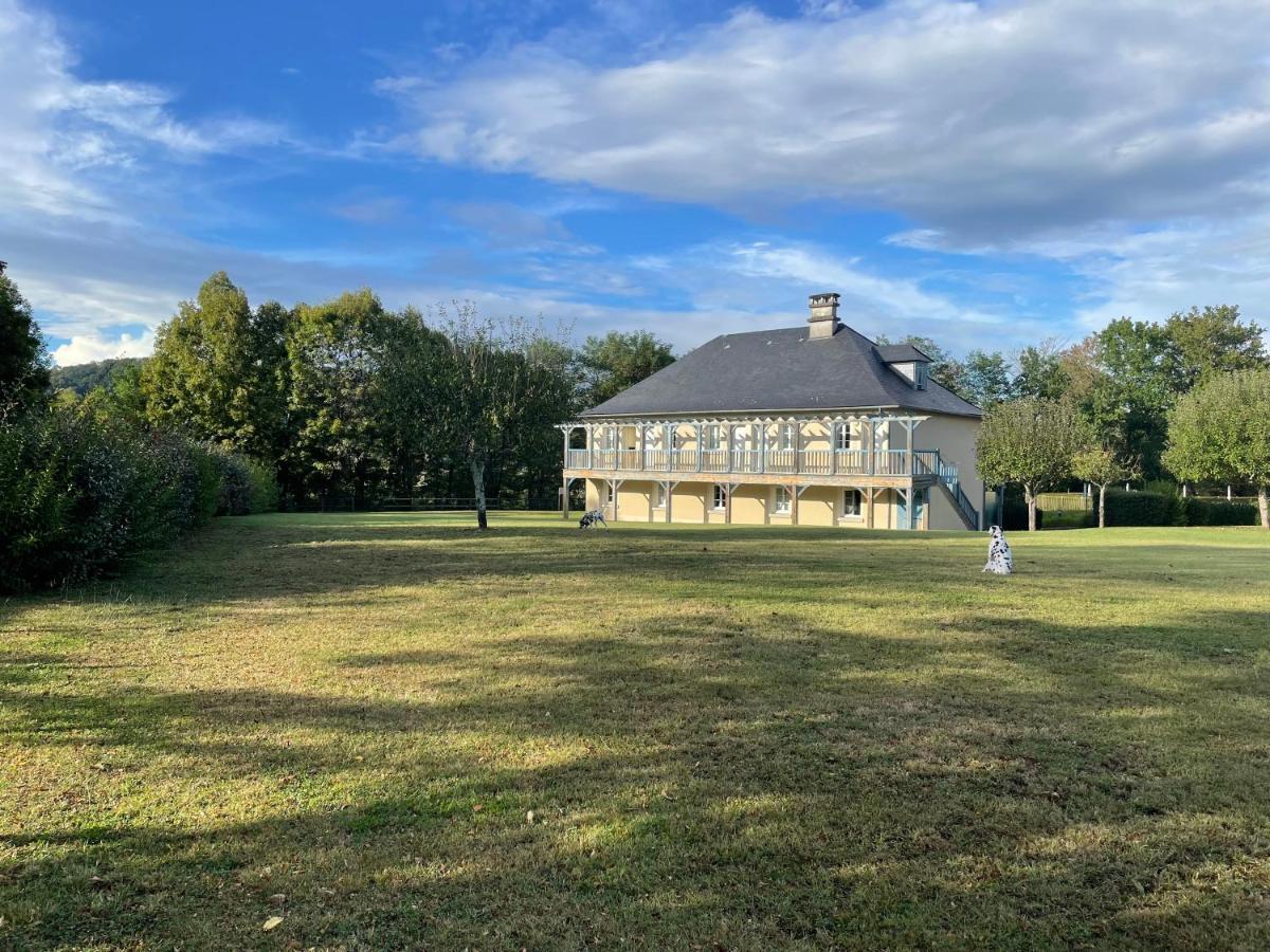 *A Setting Between Dordogne And Swimming Pool* Apartamento Argentat Exterior foto